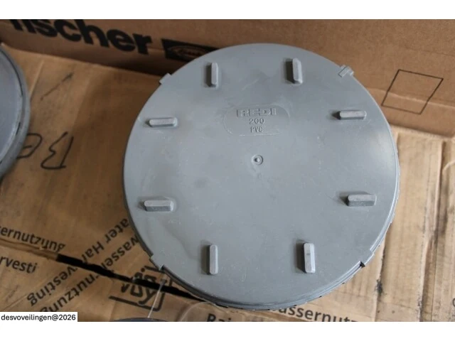 8 x rioolstop met schroefdeksel 200mm - afbeelding 3 van  3