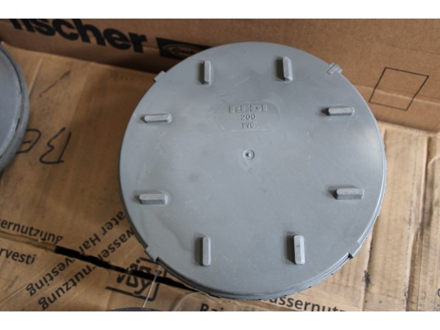 8 x rioolstop met schroefdeksel 200mm - afbeelding 2 van  2