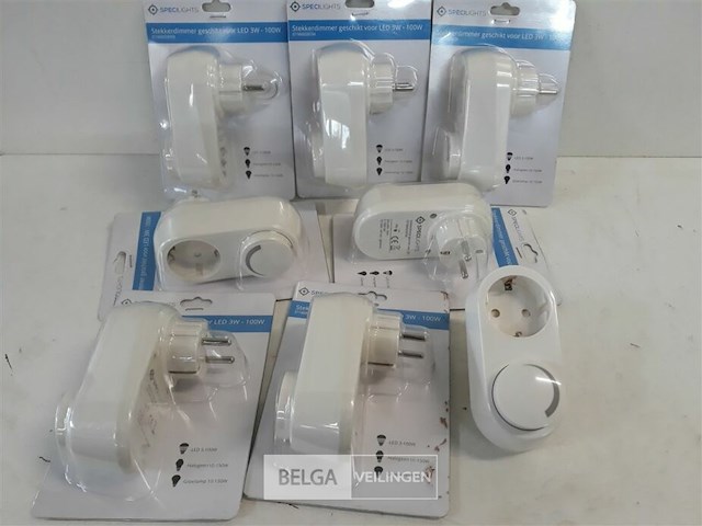 8 x stekkerdimmer led 3w-100w - afbeelding 1 van  3