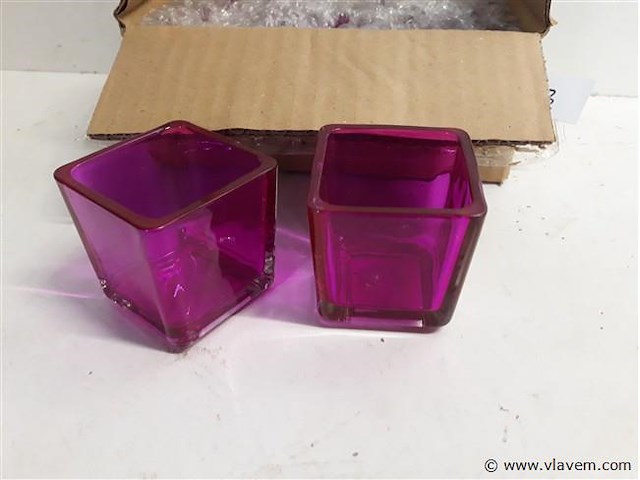 8 x t-lichtglaasje paars 5x5 cm - afbeelding 2 van  2