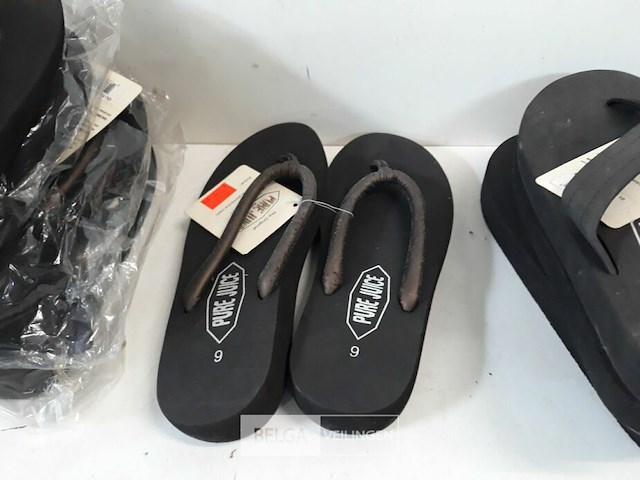 8 x teenslippers zwart mix 39-40 - afbeelding 3 van  3