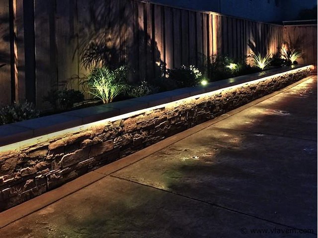 8 x trophies 200 cm spatwaterdichte wave led strips ip65 - afbeelding 5 van  11