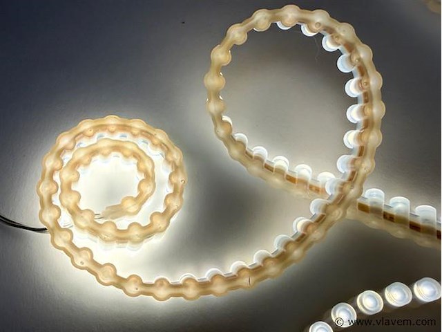 8 x trophies 200 cm spatwaterdichte wave led strips ip65 - afbeelding 10 van  11