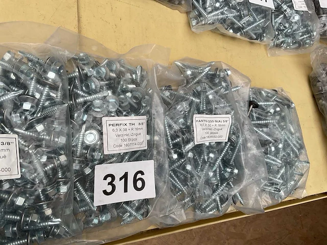 8 x zakken zelfborende schroeven met afdekkapje - afbeelding 7 van  9