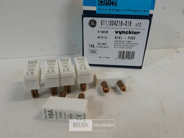 8 x zekering 16a 1p - afbeelding 3 van  3