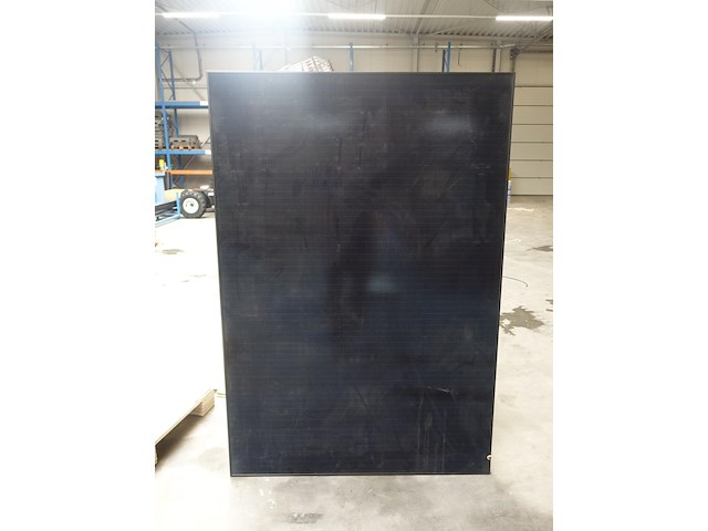 8 x zonnepaneel sunpower p3 380 fb (3.040 wp) - afbeelding 1 van  3