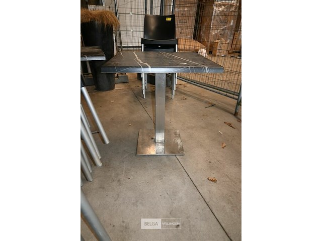 8 x zware terrastafel - afbeelding 2 van  4