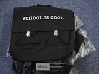 8 zwarte schooltassen - afbeelding 1 van  2