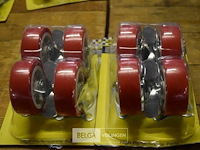 8 zwenk wielen - afbeelding 2 van  3