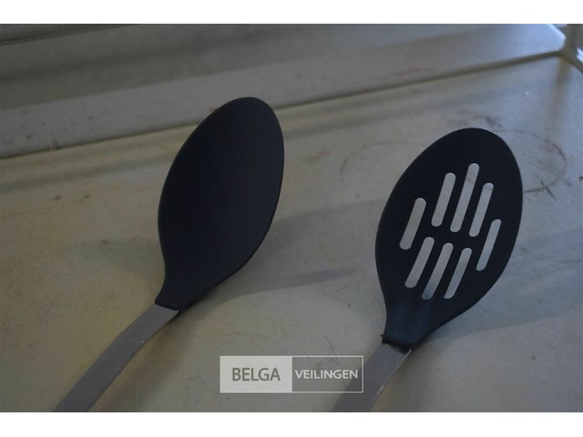 ±80 div serveerlepels - afbeelding 2 van  4