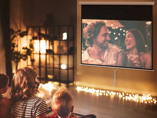 80 inch 16:9 4k hd tv en home cinema projectiescherm - afbeelding 1 van  8