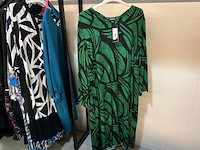 80 kleedjes en gilets - afbeelding 7 van  17