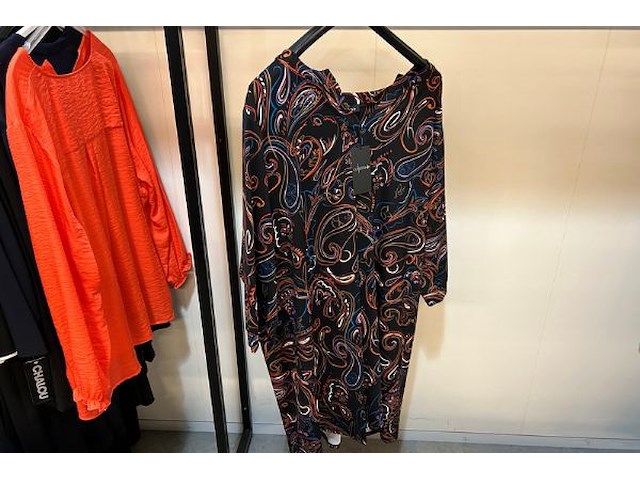 80 kleedjes en gilets - afbeelding 14 van  17