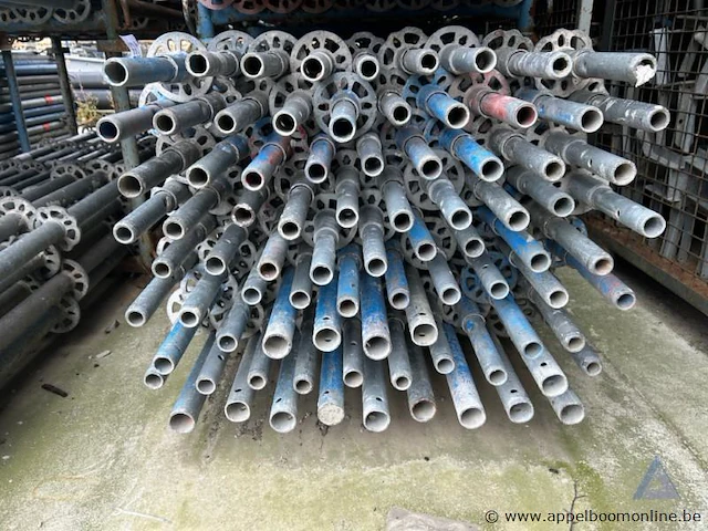 80 metalen steigerstaanders - afbeelding 2 van  2