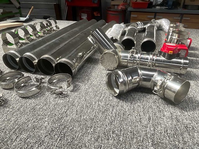 80 mm ventilatiesproeier met 24 v gemotoriseerde klep - afbeelding 1 van  7