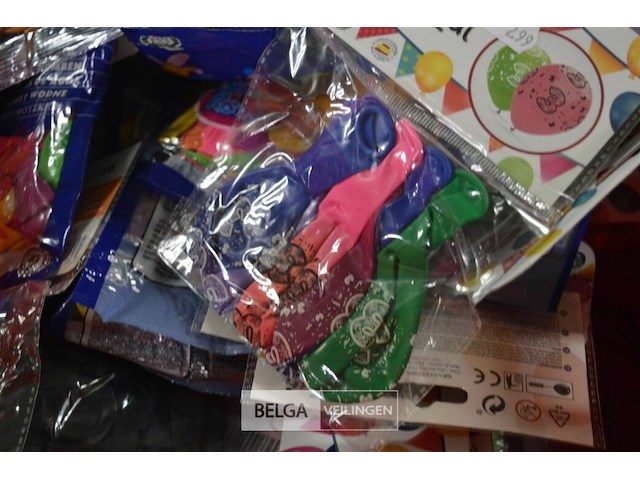 ±80 pakjes div soorten ballonnen - afbeelding 2 van  5