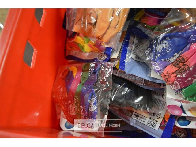 ±80 pakjes div soorten ballonnen - afbeelding 5 van  5