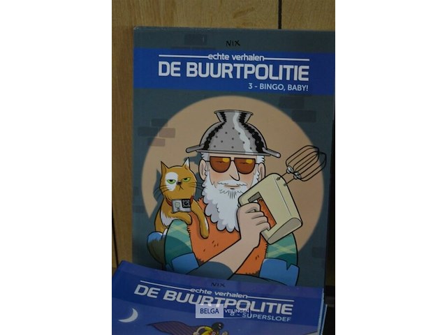±80 stripverhalen; de buurtpolitie - afbeelding 2 van  6