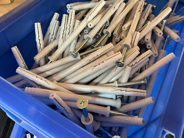 800 slag pluggen en balkdragers - afbeelding 3 van  6