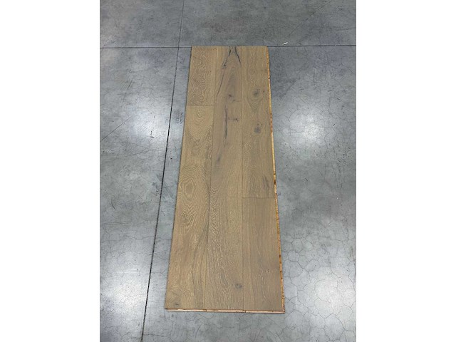 80,86 m2 meerlagen parketvloer - afbeelding 1 van  3