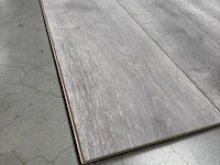 80,89 m² laminaatvloer 8mm - afbeelding 2 van  2