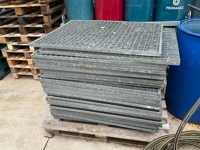 80x100cm magazijnstellingvloer - stalen rooster (30x) - afbeelding 2 van  3