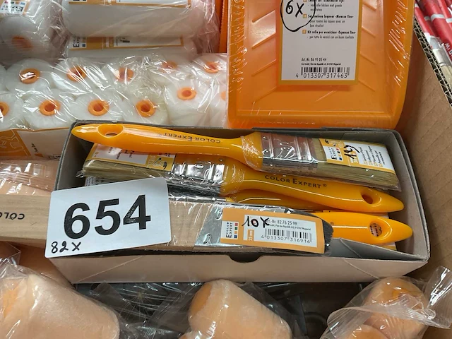 82 x schildersgereedschap - afbeelding 10 van  10