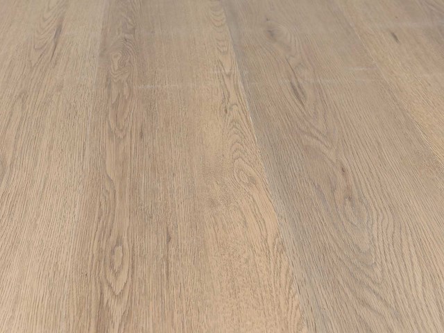 83 m2 pvc spc click plank met xps onderlaag - 1220 x 228 x 5+1 mm - afbeelding 1 van  2
