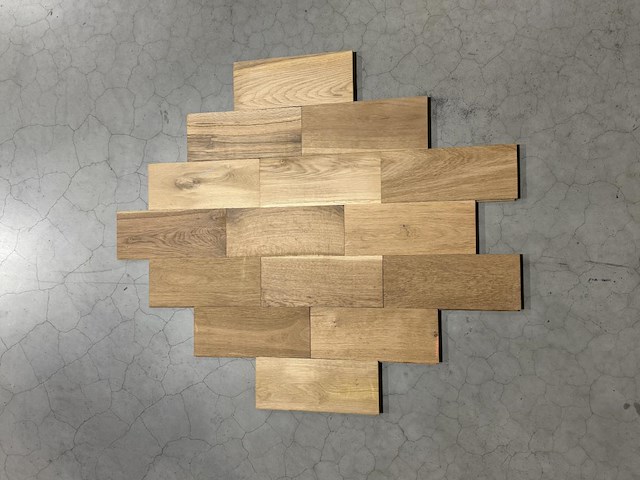 83,52 m2 eiken massief parket 40x12cm - afbeelding 1 van  5