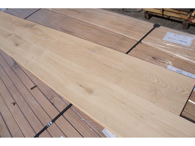 83,77 m² massief eiken parket 14mm - afbeelding 6 van  6