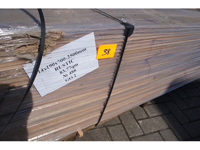 83,77 m² massief eiken parket 14mm - afbeelding 3 van  9