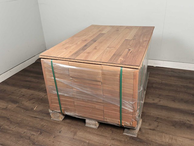 84 m2 laminaat plank - 1383 x 193 x 8 mm - afbeelding 4 van  4