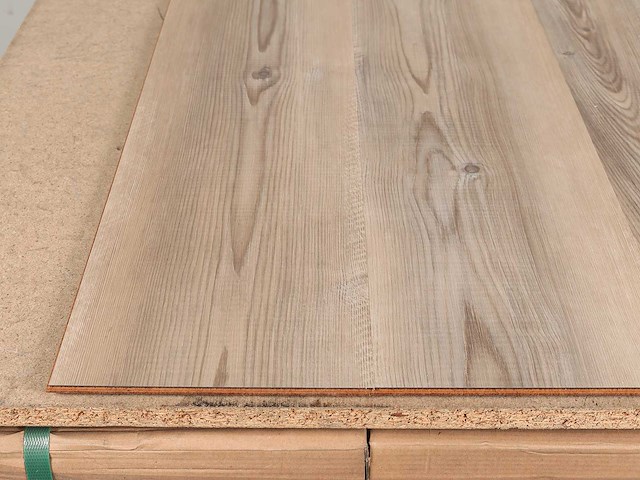 84 m2 pvc click plank op hdf - 1222 x 182 x 9 mm - afbeelding 2 van  4