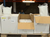 850 verpakkingspotten en 1550 deksels - afbeelding 2 van  6