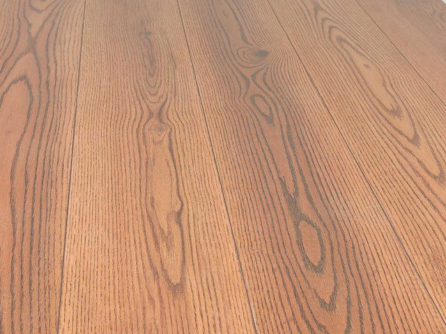 86 m2 laminaat plank - 1286 x 192 x 9 mm - afbeelding 1 van  4