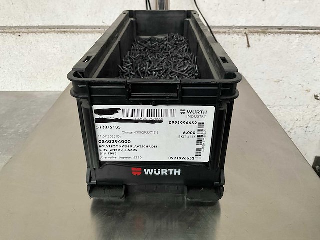 8.61 kg bolverzonken plaatschroef zwart 3,5 x 25 in stapelbare bak - afbeelding 1 van  5