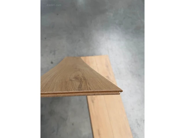 86,40 m² laminaatvloer 8mm - afbeelding 3 van  3
