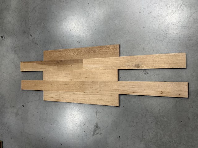 86,40 m2 eiken massief parket 50x12 cm - afbeelding 1 van  4