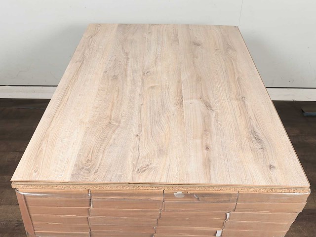 87 m2 laminaat plank - 1380 x 193 x 8 mm - afbeelding 2 van  2