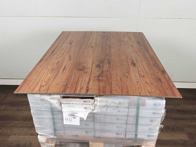 87 m2 laminaat plank watervast - 1290 x 193 x 10 mm - afbeelding 3 van  4