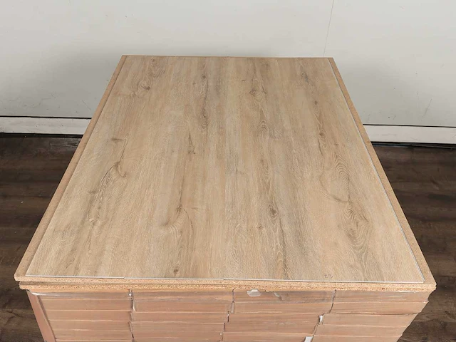 87 m2 pvc click plank met geintegreerde xps onderlaag - 1220 x 228 x 4+1 mm - afbeelding 3 van  4