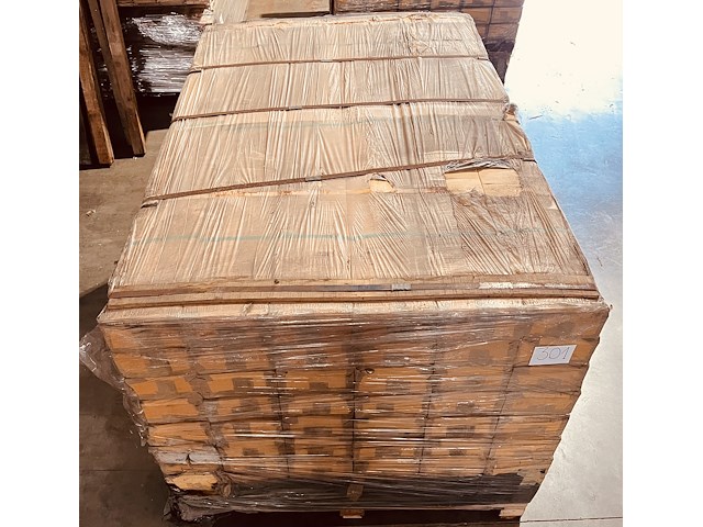 87,48m² teak parket 4 zijden tand en groef lengte 450/600/750mm - afbeelding 1 van  5