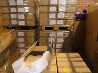 87x klapstoel met muurbevestiging. omschrijving: type: strapotin fw 100, merk: fibrocit, blank vernis ral 9005. - afbeelding 1 van  6
