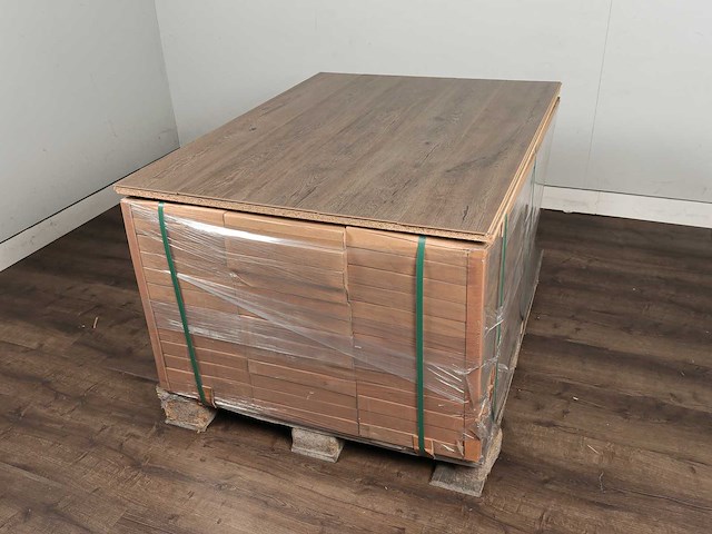 88 m2 laminaat plank - 1285 x 192 x 8+2 mm - afbeelding 4 van  4
