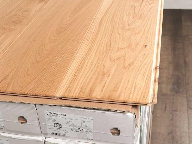 88 m2 parket eiken xl mutliplank - 1800 x 180 x 14 mm - afbeelding 1 van  2