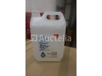 880 blikjes handdesinfecterend middel van 5 liter (verlopen datum) - afbeelding 1 van  8