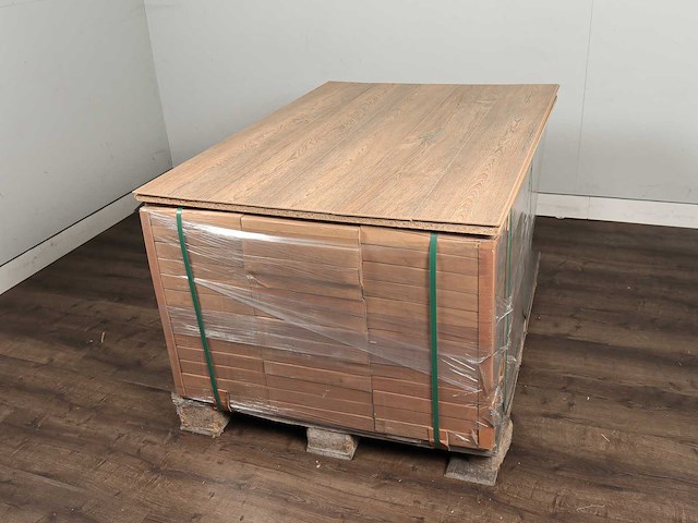 89 m2 laminaat plank - 1383 x 193 x 10 mm - afbeelding 4 van  4