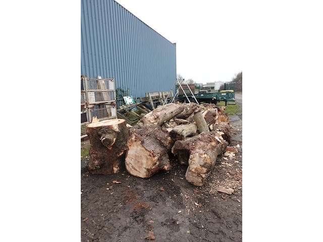 8m3 brandhout - afbeelding 2 van  2