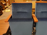 8x 2-zit theaterstoel + bijhorende tafeltjes - afbeelding 6 van  12
