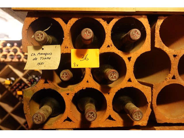8x 75cl chateau marquis de terme 1981 - afbeelding 3 van  3
